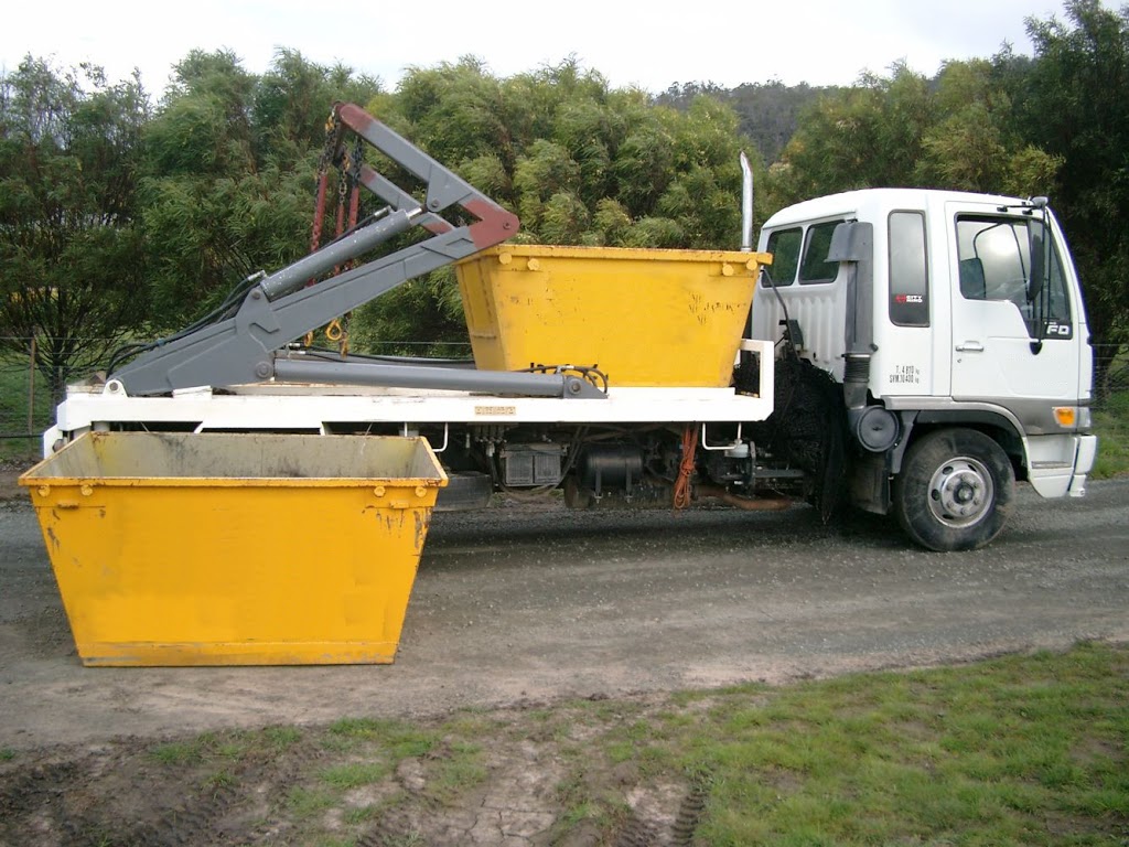 Bins Skips Waste and Recycling Wollongong | 2 Dunsters Ln, Dunmore NSW 2529, Australia | Phone: (02) 4201 0198