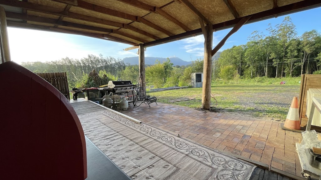 Liz Wilson Art Studio Nimbin | 2 Evelyn Wy, Nimbin NSW 2480, Australia | Phone: 0426 082 638