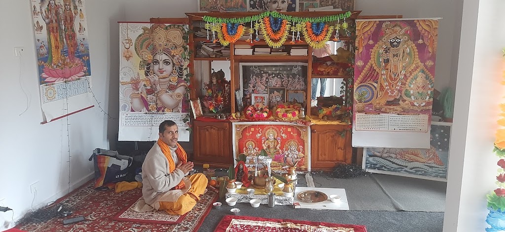 Hindu temple | 17 Beethoven St, Springdale Heights NSW 2641, Australia | Phone: 0469 065 857