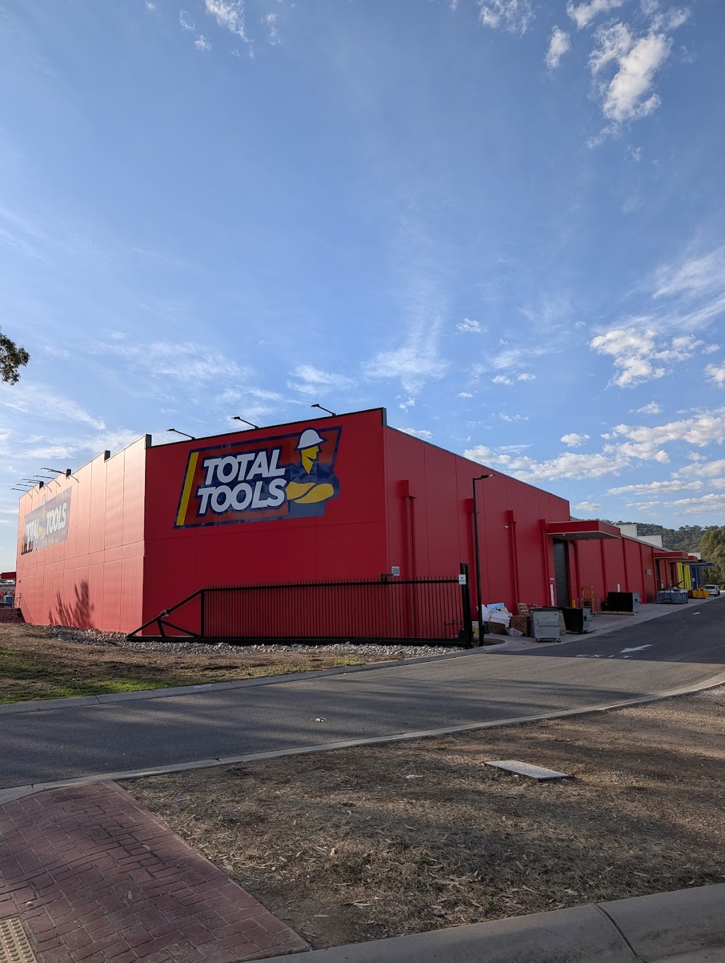 Total Tools Wodonga | Tenancy 1/4391 Anzac Parade, Wodonga VIC 3690, Australia | Phone: (02) 6061 4700