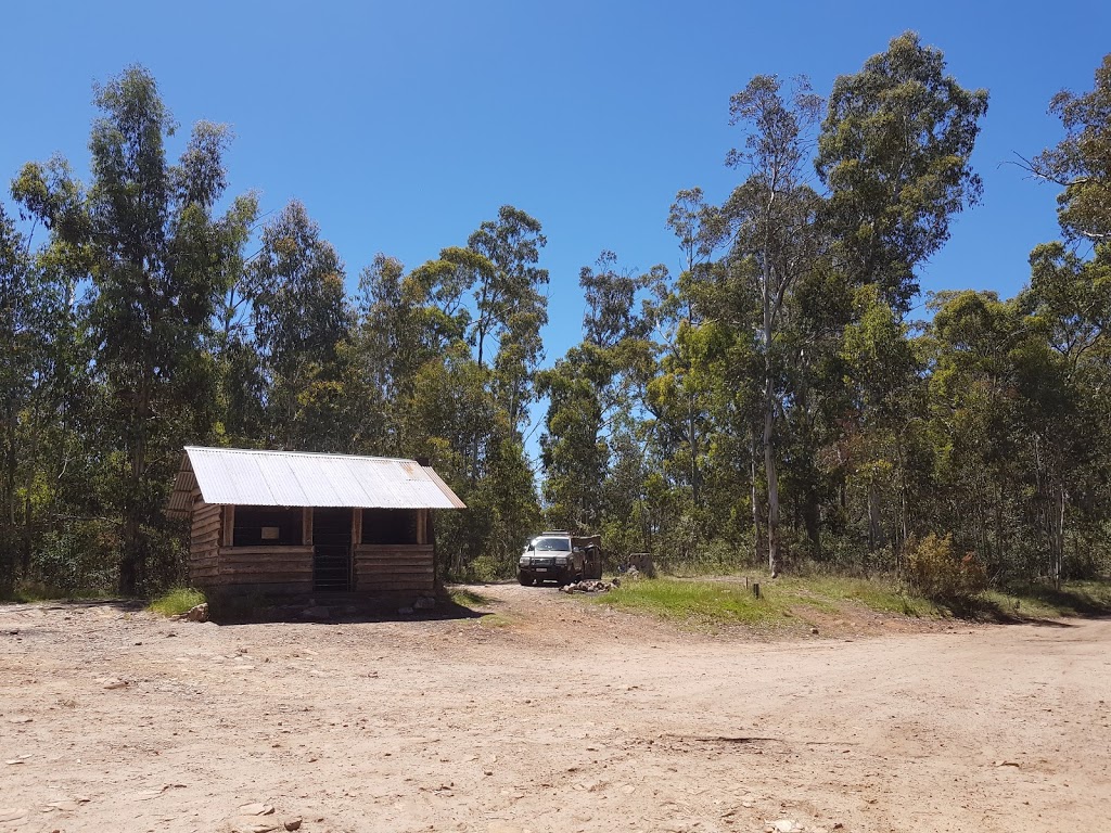Lake Cobbler Hut | campground | Unnamed Rd,, Wabonga VIC 3678, Australia