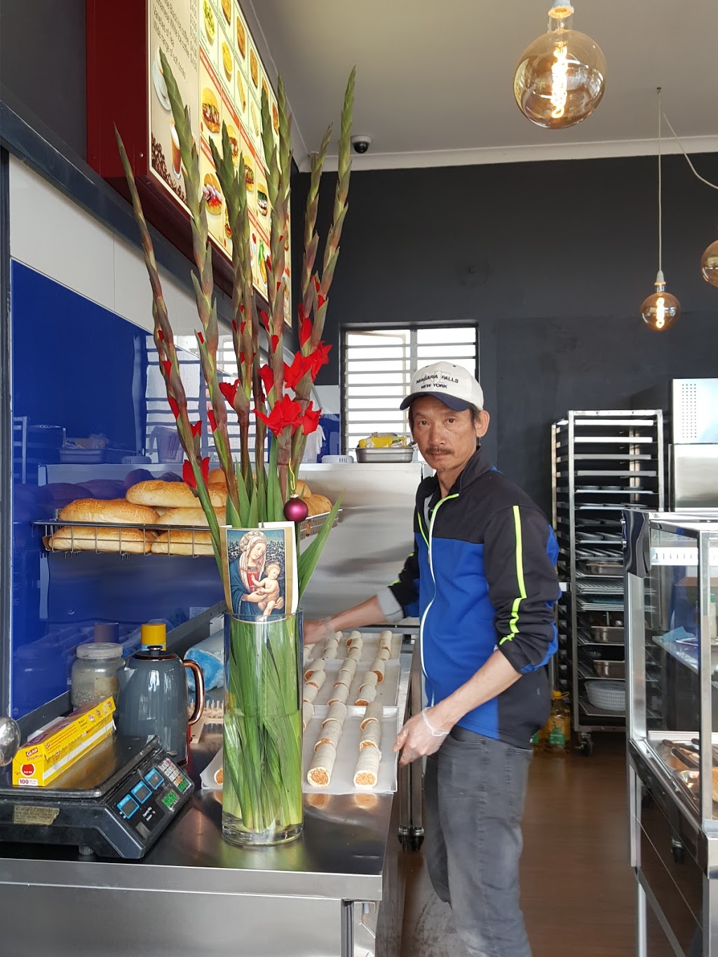 Mai Phuong Eatery | cafe | 7 Fenton Way, Kew VIC 3101, Australia | 0412450033 OR +61 412 450 033