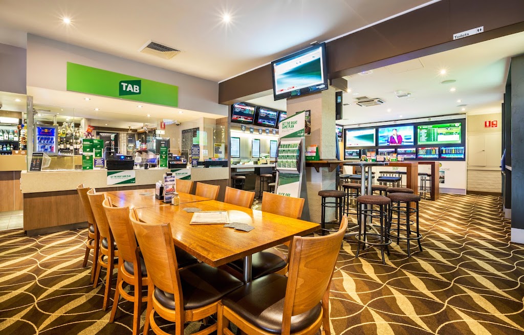 Pioneer Tavern | 21 Aspen St, South Penrith NSW 2750, Australia | Phone: (02) 4736 4466