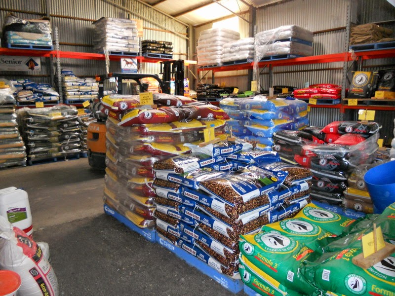 Sanders Fodder | store | Twentythird St, Gawler South SA 5118, Australia | 0885224450 OR +61 8 8522 4450