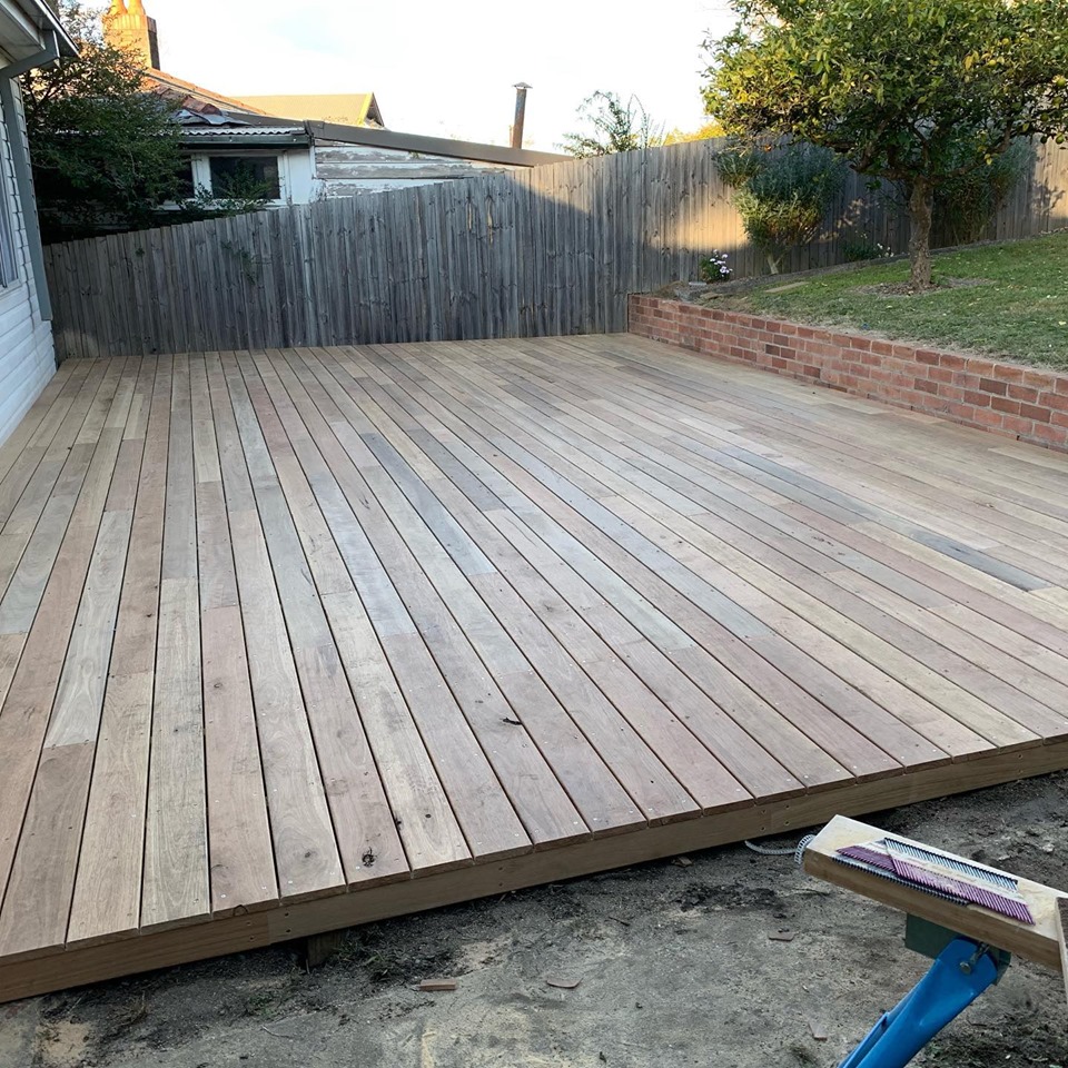 Lovet Decking & Fencing Services - Decks | Pergolas | Patios | A | roofing contractor | Servicing all Blue Mountains & Penrith suburbs, Katoomba, Springwood, St Marys Winmalee, Faulconbridge, Emu Plains, Blaxland, Glenbrook, Hazelbrook Wentworth Falls, Blackheath, Jordan Springs, Kingswood, 29 Wyoming Ave, Valley Heights NSW 2777, Australia | 0405238662 OR +61 405 238 662