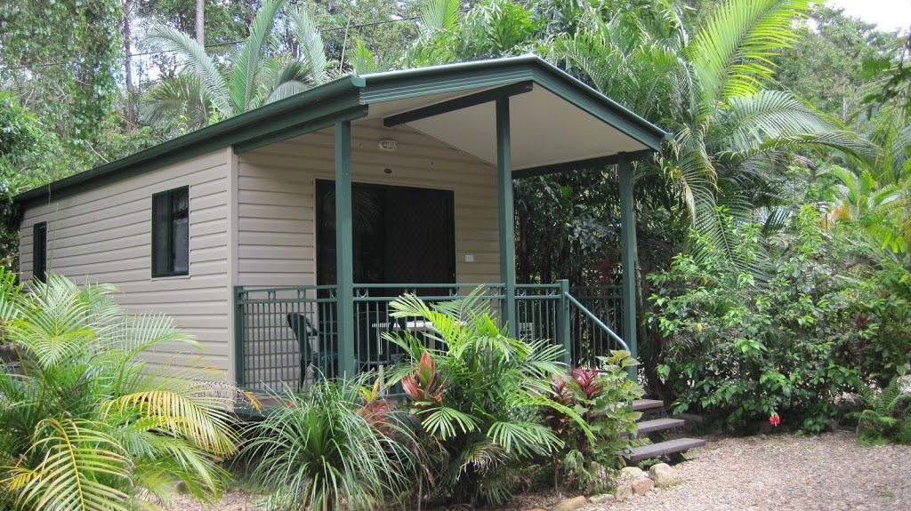 Finch Hatton Gorge Cabins | 716 Gorge Rd, Finch Hatton QLD 4756, Australia | Phone: (07) 4958 3281