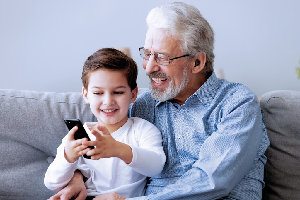 Ear Relief Hearing Clinic Macleay Island | 14 Brighton Rd, Macleay Island QLD 4184, Australia | Phone: 0452 598 819