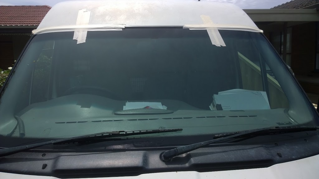 auto glass cenre of melbourne pty ltd | car repair | 125 Fairbairn Rd, Sunshine West VIC 3020, Australia | 0400638889 OR +61 400 638 889