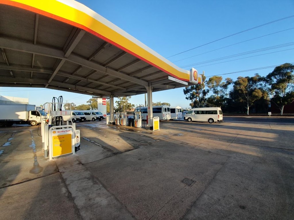 Benetook Automotives Bus , Truck and Ute Hire | gas station | 488 Benetook Ave, Mildura VIC 3500, Australia | 0350234366 OR +61 3 5023 4366