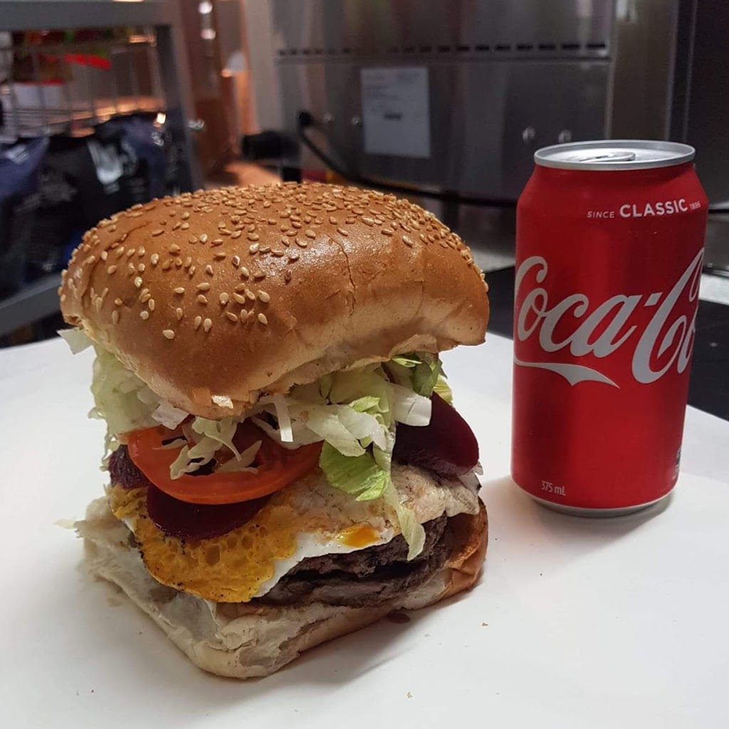 Ajs Snack Shack | 32 Beaconsfield Rd, Beaconsfield QLD 4740, Australia | Phone: (07) 4864 9631