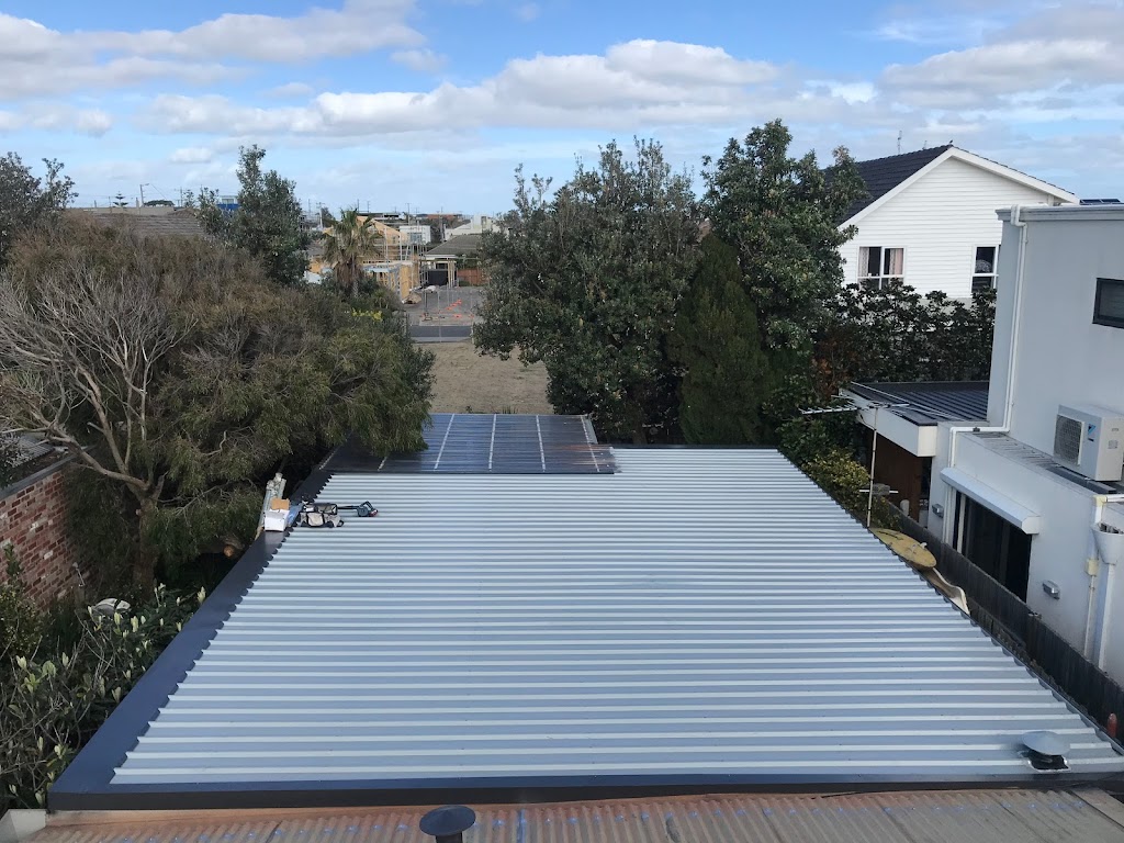 All Seasons gutters and roof plumbing | 4 Rochelle Ct, Aspendale Gardens VIC 3195, Australia | Phone: 0413 992 533