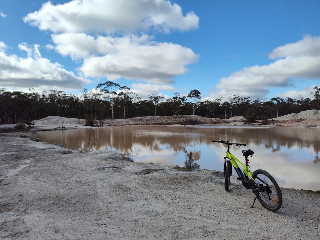 Claypits | 888X+39, Huntly VIC 3551, Australia | Phone: (03) 6145 0211