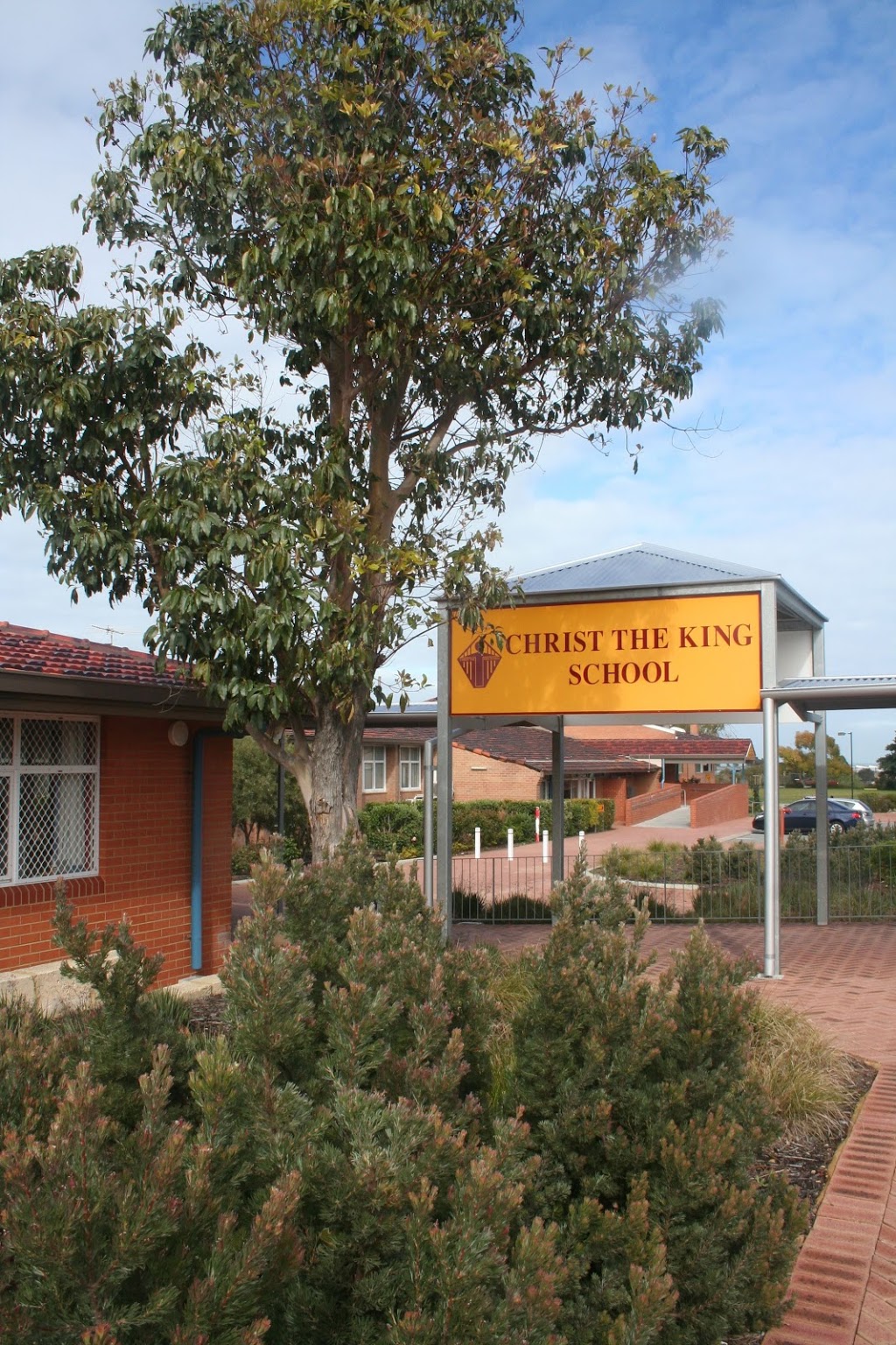 Christ the King School | school | 87 York St, Beaconsfield WA 6162, Australia | 0893388777 OR +61 8 9338 8777