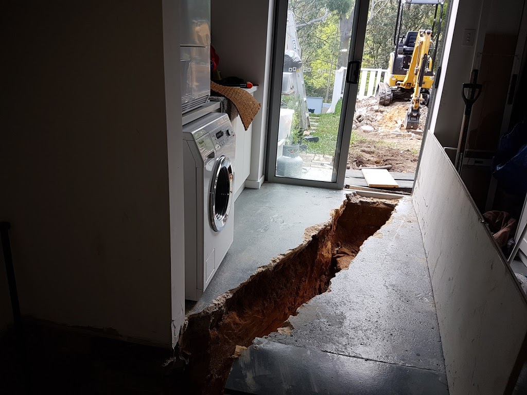 The Worm Disturber Narrow Access Excavation | general contractor | 11 Scotts Rd, Mitchells Island NSW 2430, Australia | 0413829925 OR +61 413 829 925