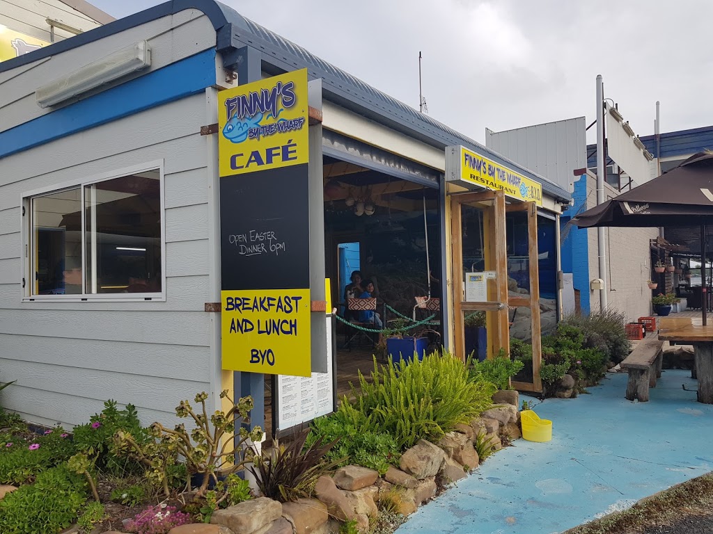Finnys by the wharf cafe | wharf precinct, Shop 4/253 Imlay St, Eden NSW 2551, Australia | Phone: 0497 599 755