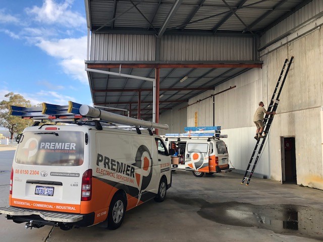 Premier Electrical Services | electrician | 71 Hines Rd, Hilton WA 6163, Australia | 0861502304 OR +61 8 6150 2304