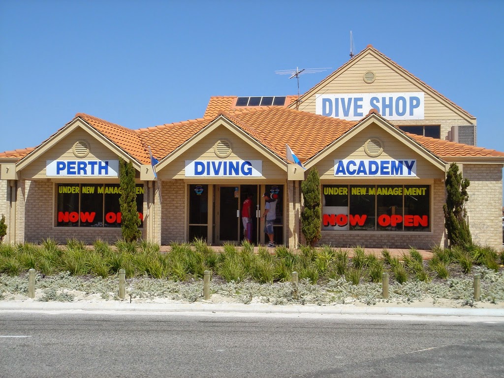 Perth Diving Academy - Hillarys | travel agency | 1 Northside Dr, Hillarys WA 6025, Australia | 0894486343 OR +61 8 9448 6343