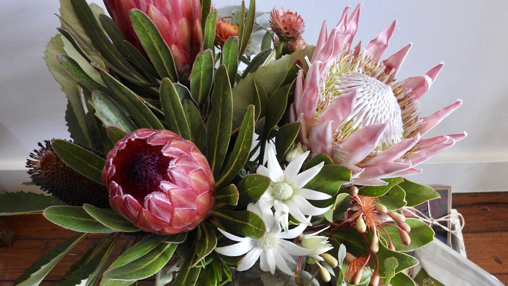 Fieldwork Flowers - Laurieton Florist | florist | Shop 1/61 Bold St, Laurieton NSW 2443, Australia | 0484350928 OR +61 484 350 928