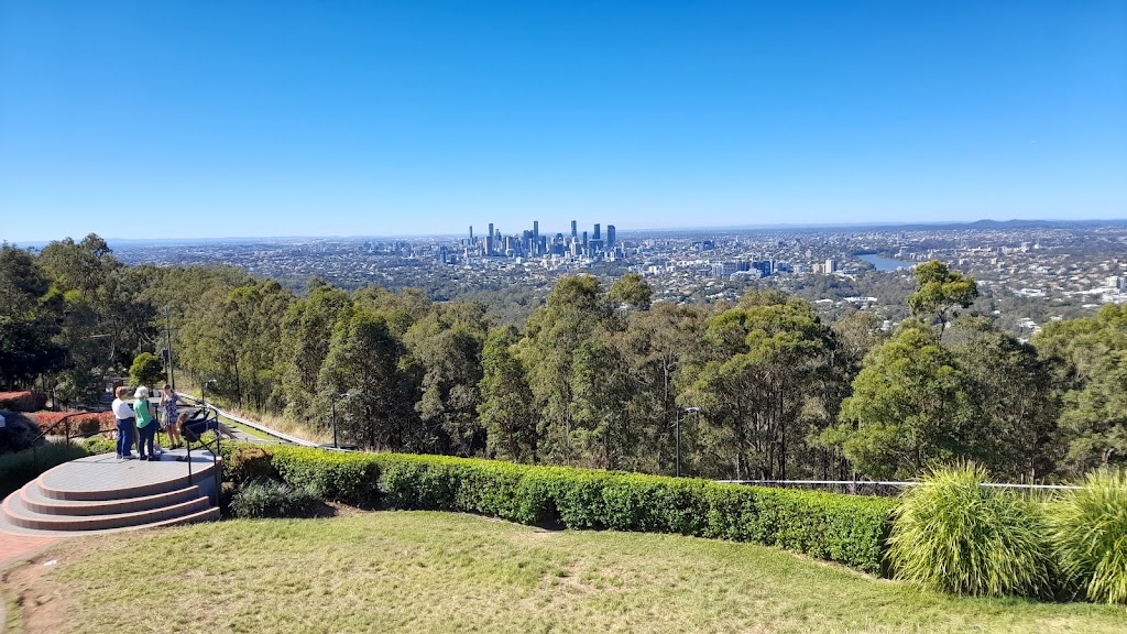 Mt Coot-tha Summit Lookout | 1012 Sir Samuel Griffith Dr, Mount Coot-tha QLD 4066, Australia | Phone: (07) 3403 8888