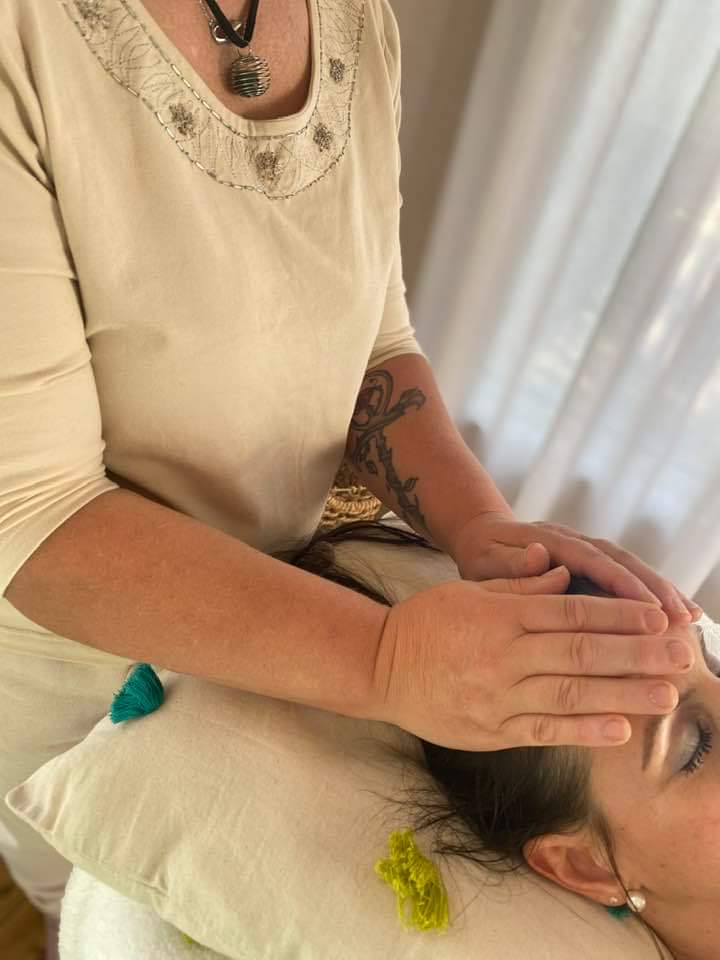 Light Heart Healing - Teena Kitt Holistic Therapist | Prune St, Lavington NSW 2641, Australia | Phone: 0419 491 544