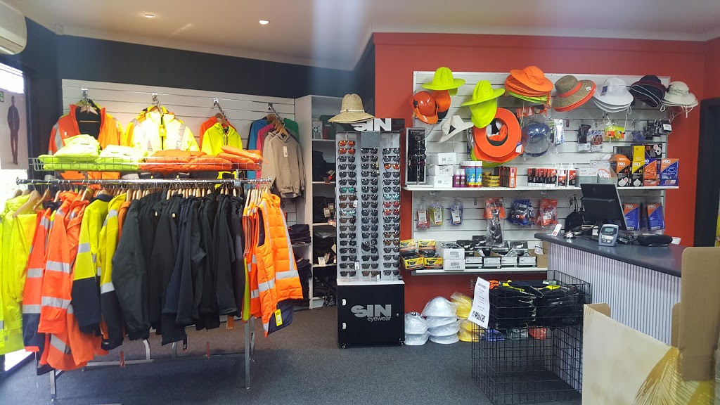 BJs Workwear | clothing store | 1/1 Glenwood Dr, Thornton NSW 2322, Australia | 0249644766 OR +61 2 4964 4766
