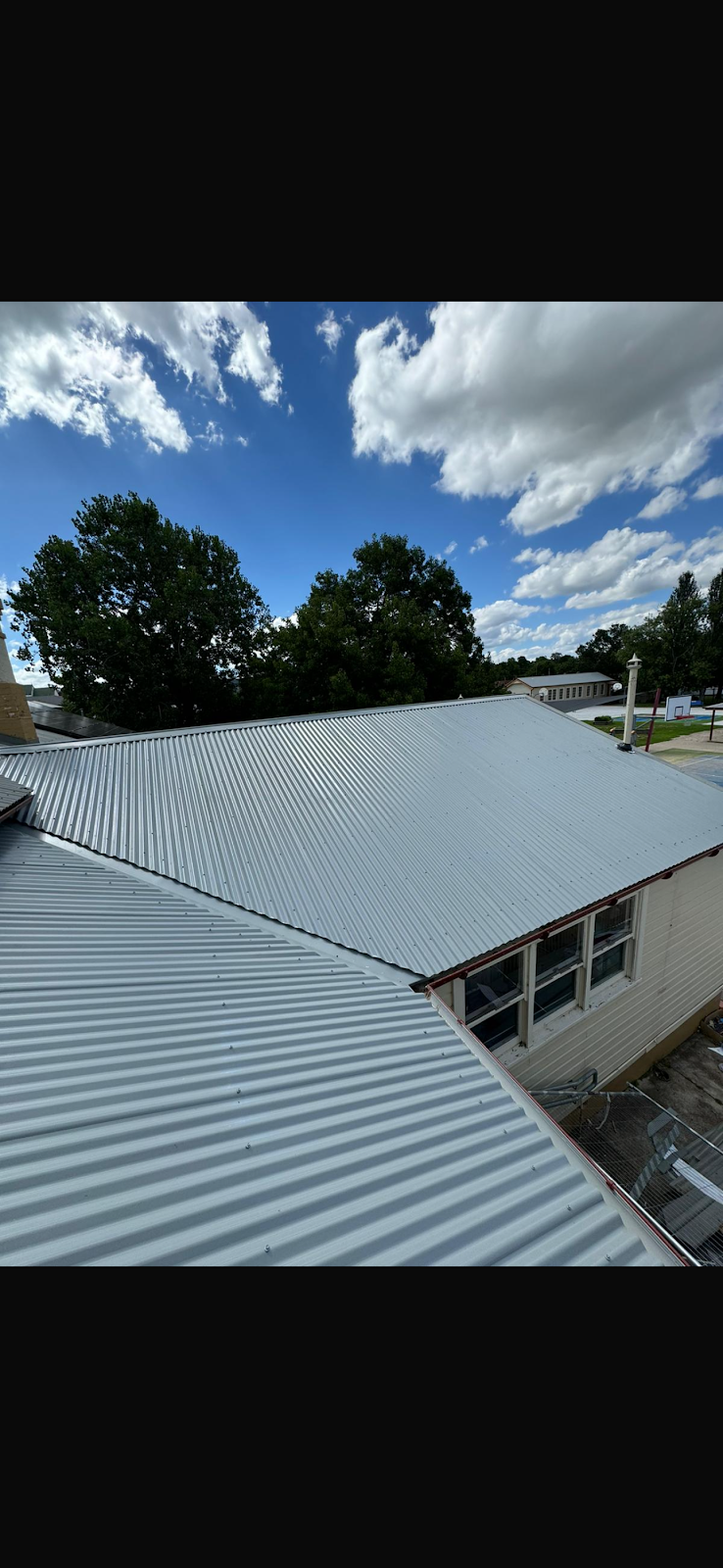 McLuckie Metal Roofing | 993a Forest Rd, Lugarno NSW 2210, Australia | Phone: 0434 043 995