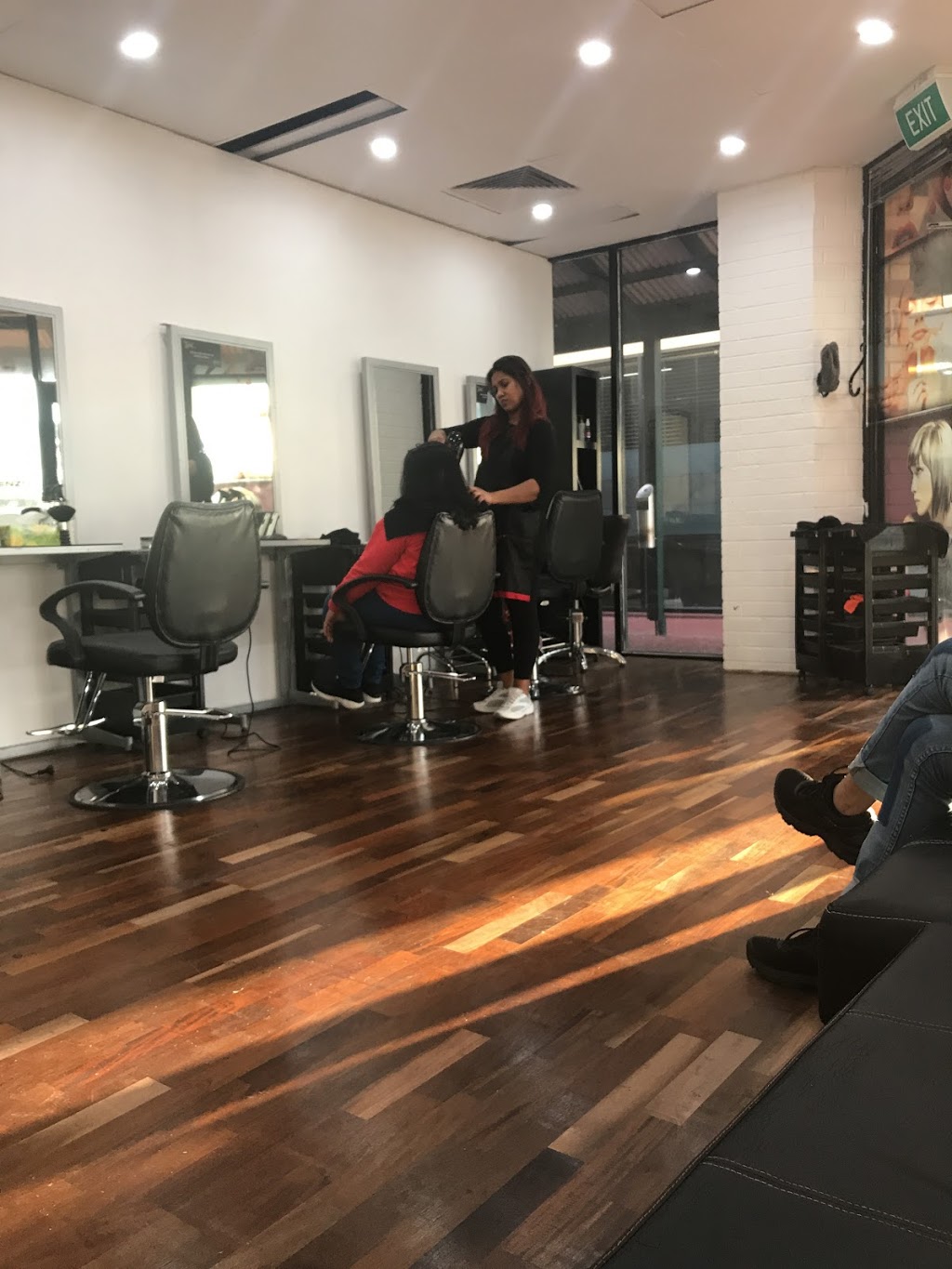 Samaras Hair & Beauty | hair care | 8 Enterprise Ave, Hampton Park VIC 3976, Australia