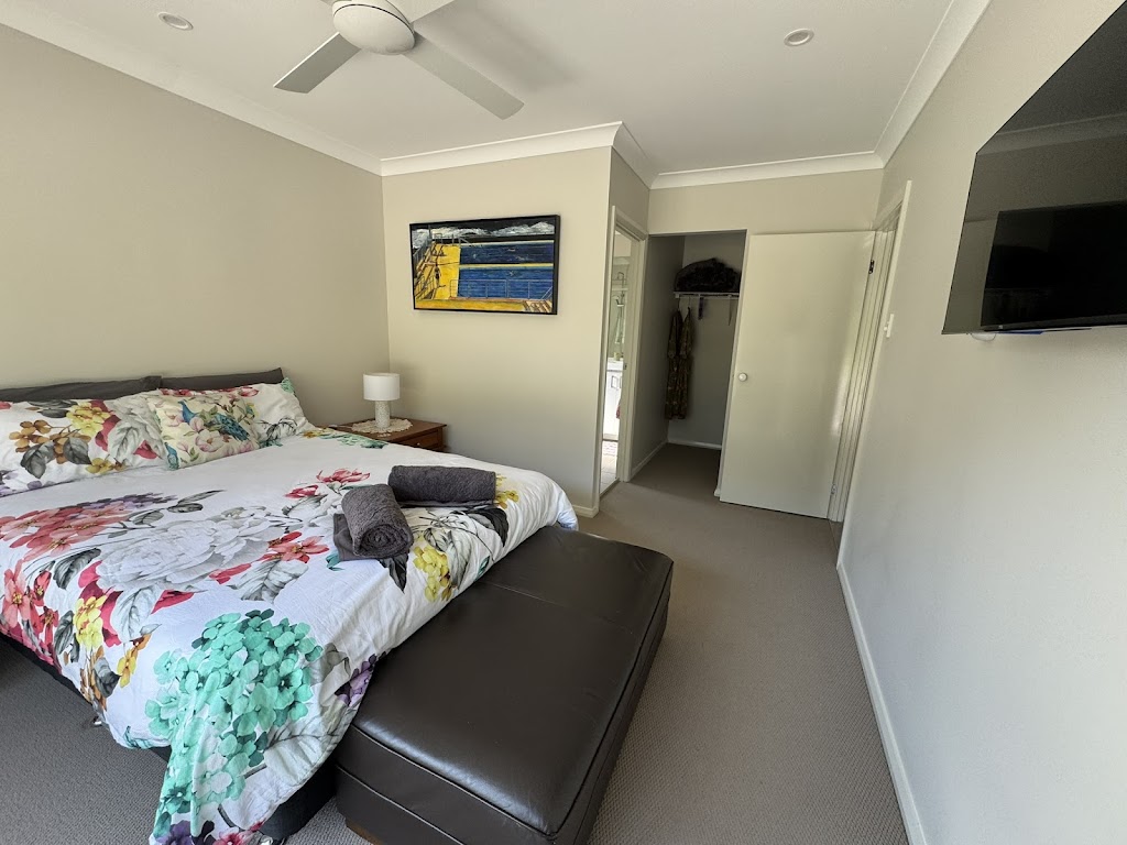 Camellia Cottage, Thirlmere | 15 Estonian Rd, Thirlmere NSW 2572, Australia | Phone: 0409 905 003