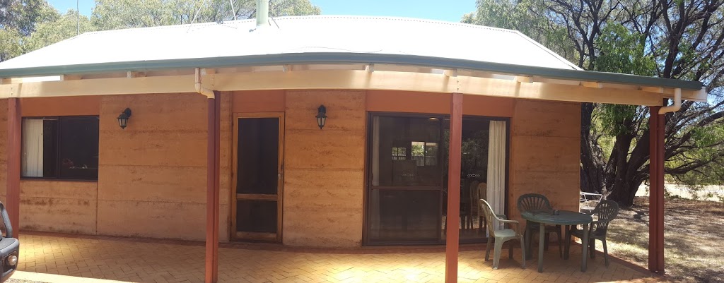 Jemelup Chalets | lodging | 15 Curlew Rise, Quindalup WA 6281, Australia | 0897552745 OR +61 8 9755 2745
