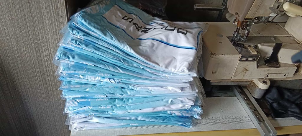 Basicclothings | 254 Three Mile Rd, Lightning Ridge NSW 2834, Australia | Phone: 0428 589 591