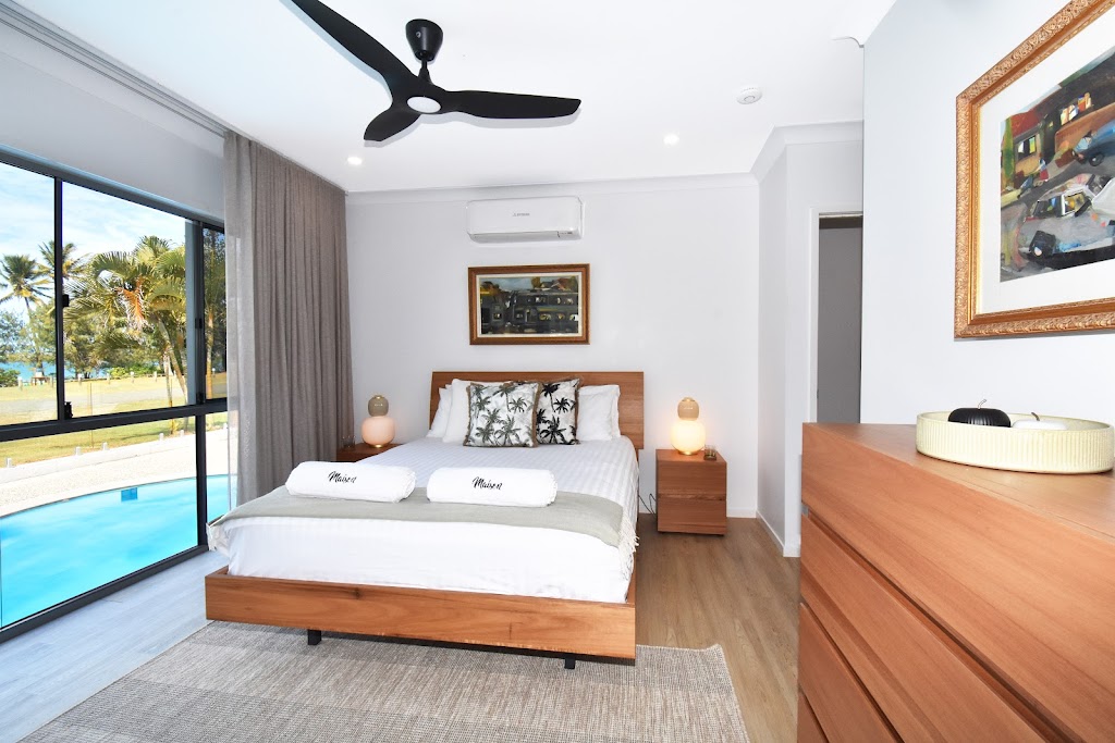 Iluka Palms Holiday Home | 34 The Esplanade, Grasstree Beach QLD 4740, Australia | Phone: 0466 256 220