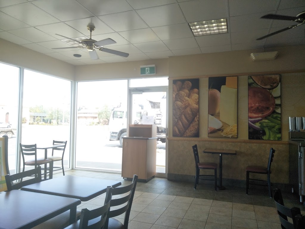 Subway® Restaurant | restaurant | 55-57 Longfield St, Stawell VIC 3380, Australia | 0353585230 OR +61 3 5358 5230