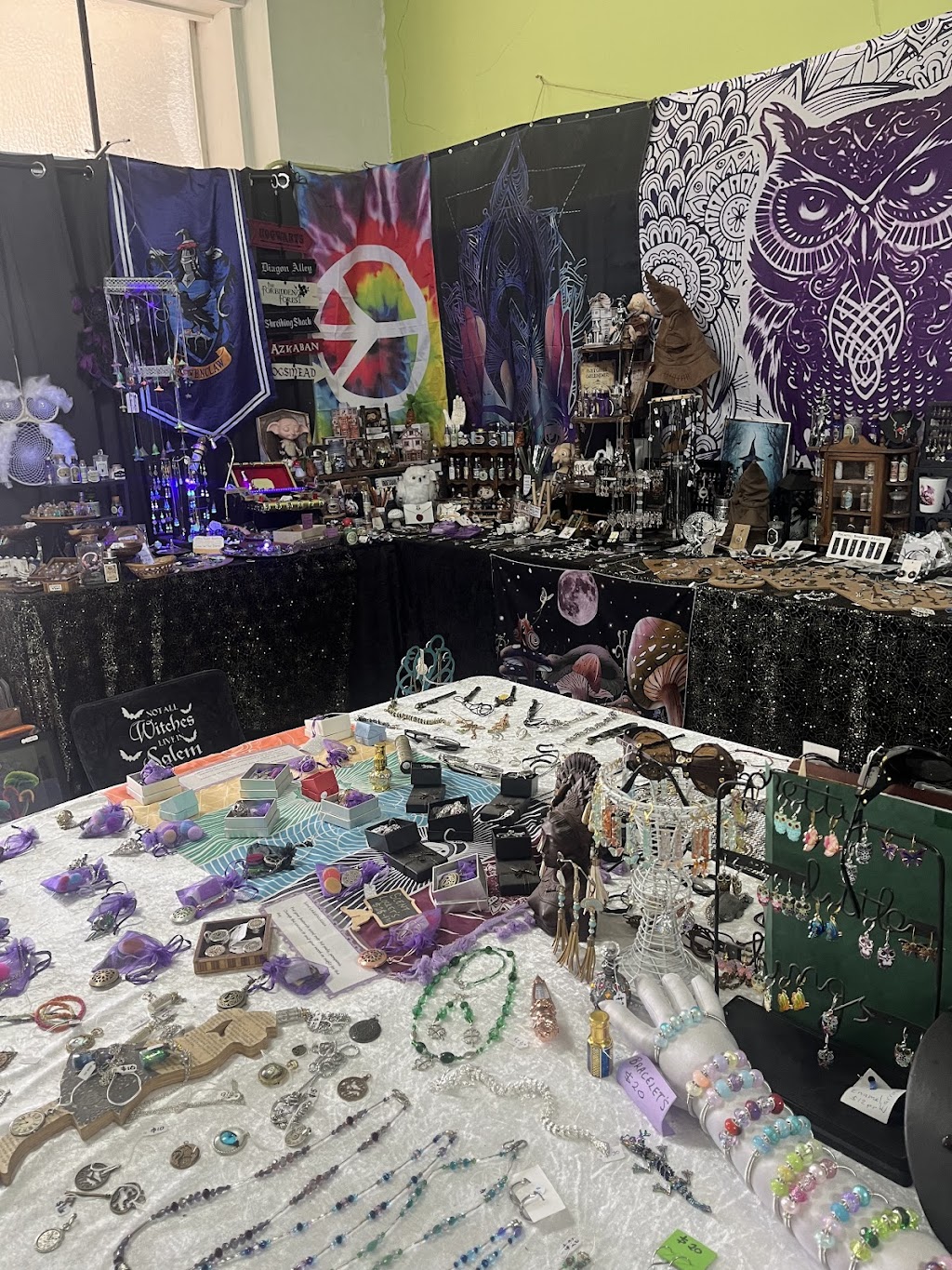The Zen Den | 31 High St, Charlton VIC 3525, Australia | Phone: 0427 866 134