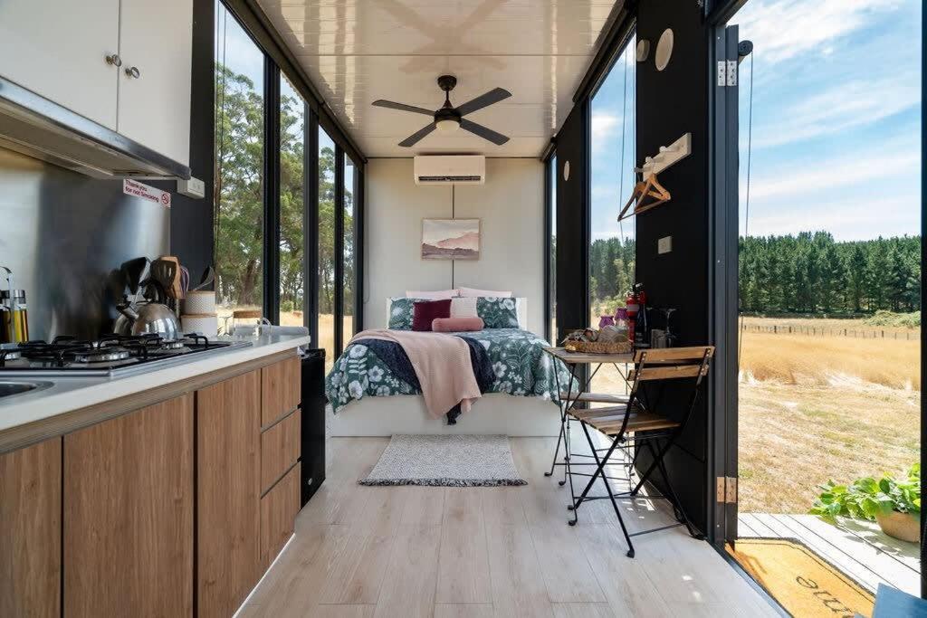 Tiny Divine Farmstay | S Conroy Rd, Bunding VIC 3342, Australia | Phone: 0474 328 277