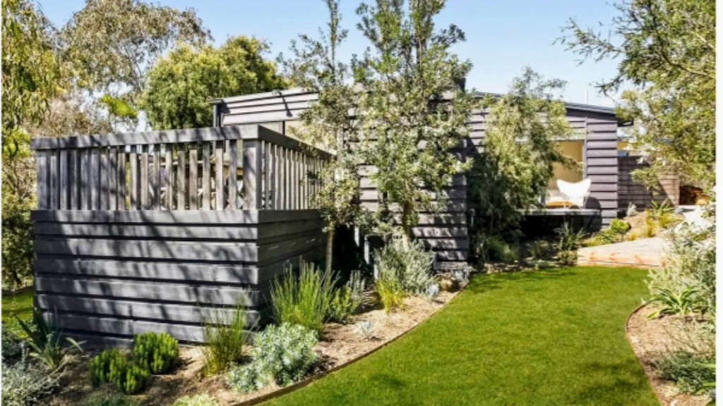 Alwyn Retreat | 15 Alwyn St, Rye VIC 3941, Australia