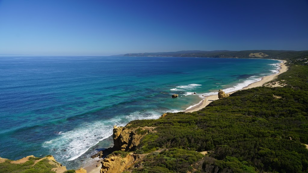 Split Point Lighthouse Tours |  | 13 Federal St, Aireys Inlet VIC 3231, Australia | 0352631133 OR +61 3 5263 1133