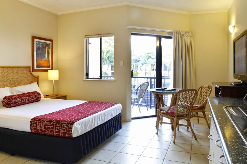 Bay Villas Resort | 51-53 Davidson St, Port Douglas QLD 4877, Australia | Phone: (07) 4084 2999