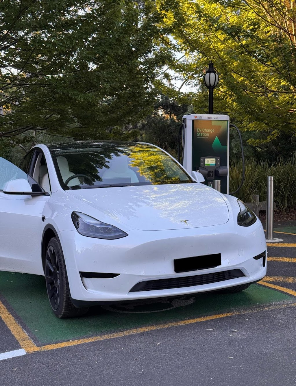 Chargefox Charging Station | 1 Mineral Springs Reserve Rd, Hepburn Springs VIC 3461, Australia | Phone: 1300 518 038