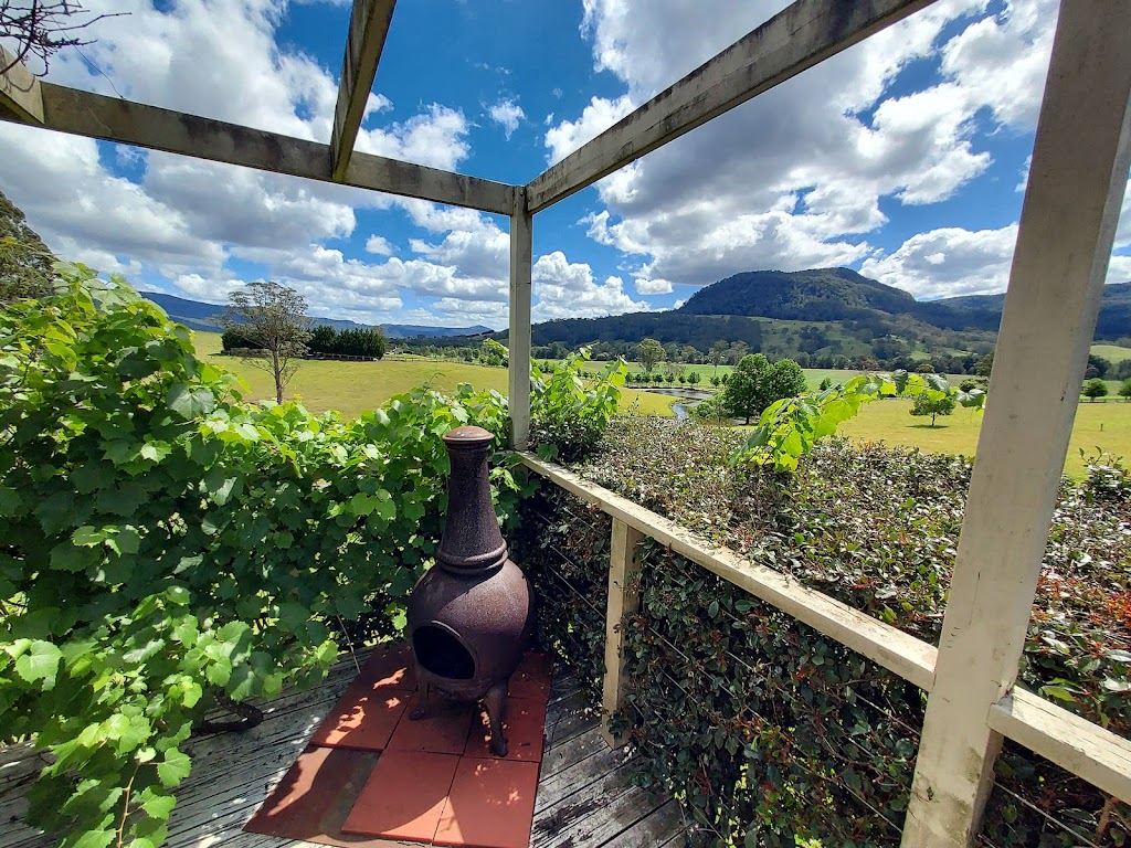 The Willows Cottage | Barrengarry NSW 2577, Australia | Phone: 0401 178 104