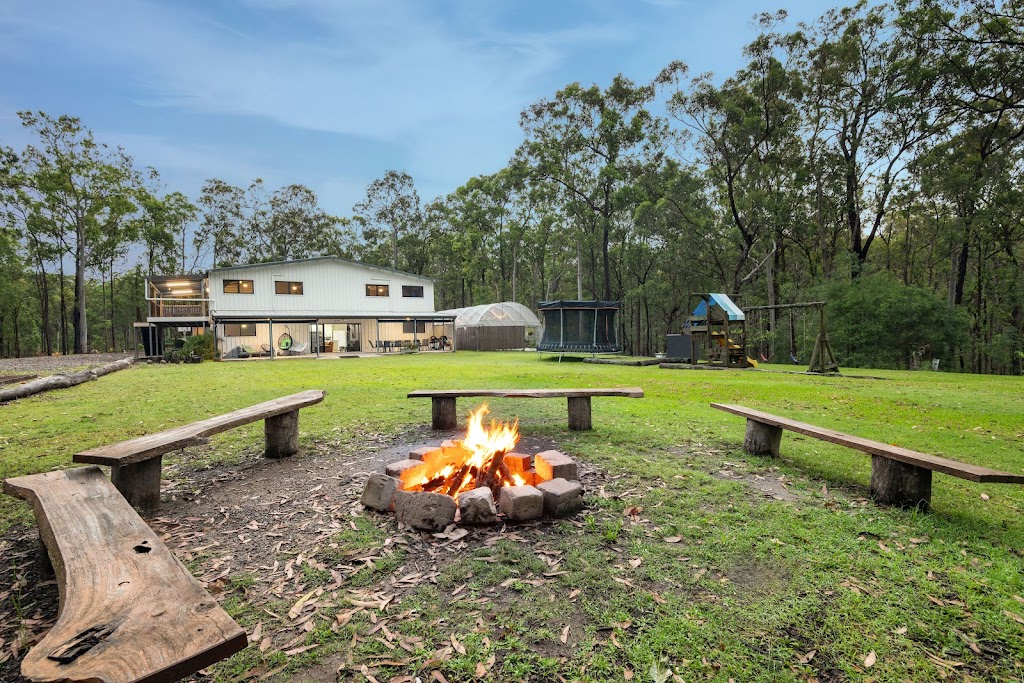 Winston Wallabies Urban Getaway | 125 Winston Rd, Sheldon QLD 4157, Australia | Phone: 0402 843 976