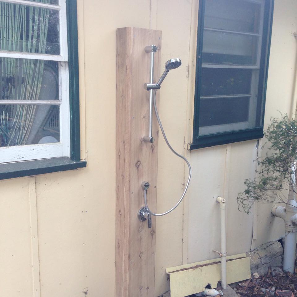 Buzz a Plumber | Warehouse 20/3 Dyson Ct, Breakwater VIC 3219, Australia | Phone: 0438 633 999