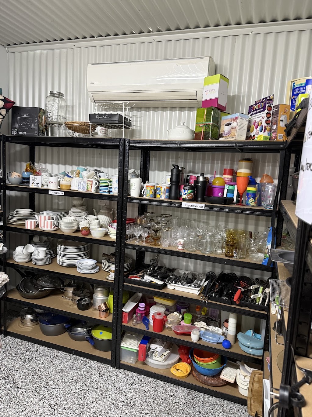 Warialda shop of opportunity | 32 Plunkett St, Warialda NSW 2402, Australia | Phone: 0458 021 045