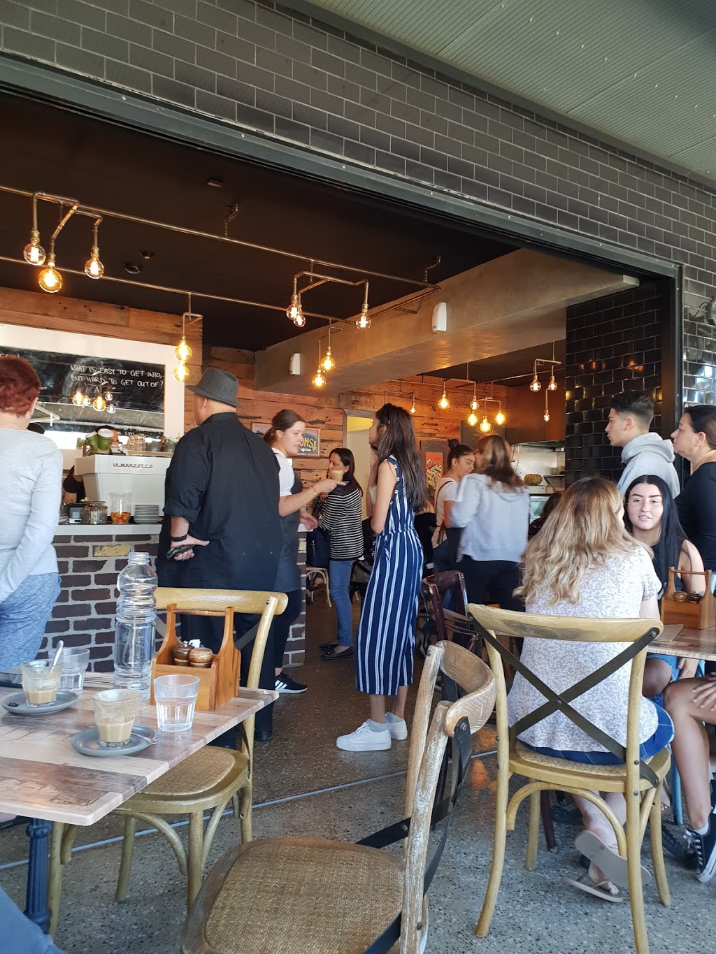 Meeting Morgan | restaurant | Morgan St, Kingsgrove NSW 2208, Australia