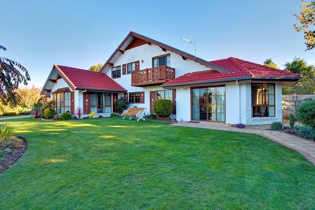 Grindelwald Holiday Cottages | lodging | 18 Waldhorn Dr, Grindelwald TAS 7277, Australia | 0363303359 OR +61 3 6330 3359