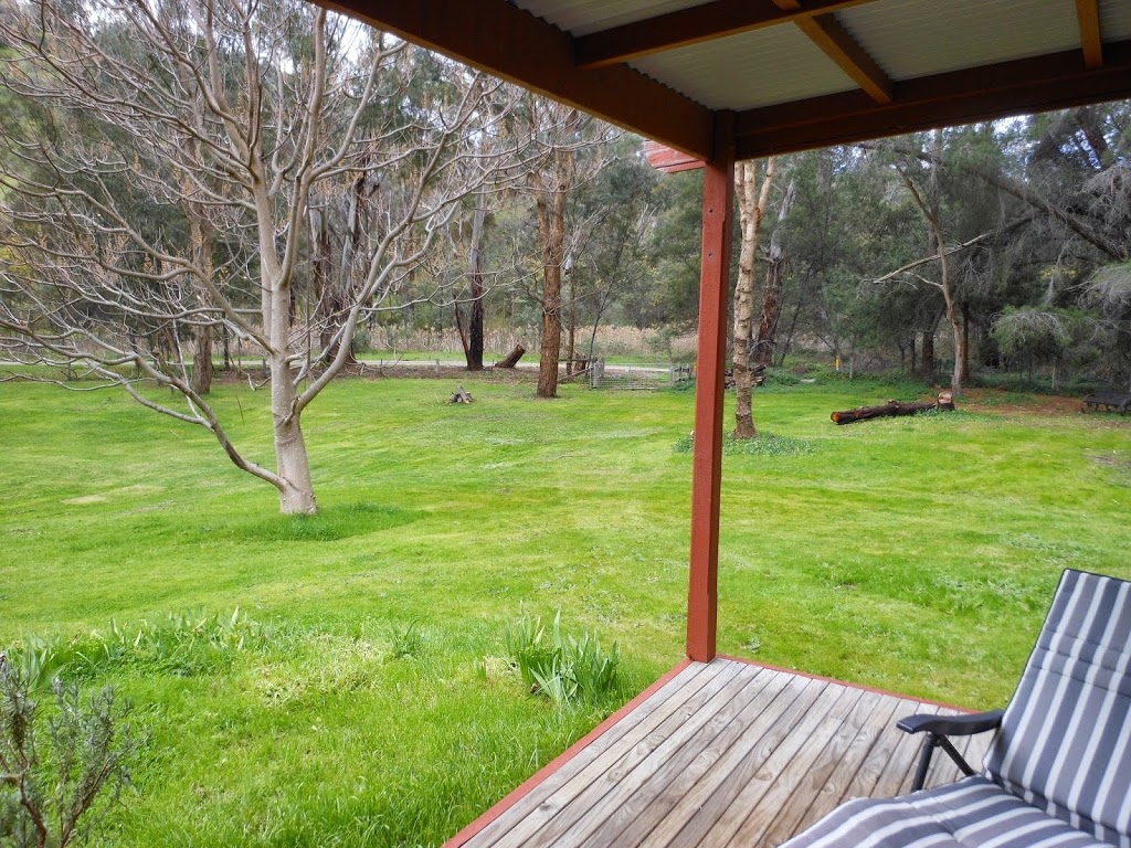 Cassilis Cottage | lodging | 19 Goldies Rd, Swifts Creek VIC 3896, Australia | 0448961231 OR +61 448 961 231