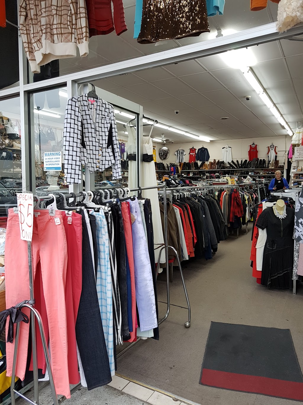 Ragmans | clothing store | Shop 21A/518 Mt Dandenong Rd, Kilsyth VIC 3137, Australia