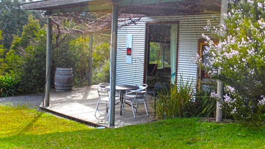 Valley Farm Vineyard Cottages | lodging | 24 Valley Farm Rd, Healesville VIC 3777, Australia | 0417540942 OR +61 417 540 942