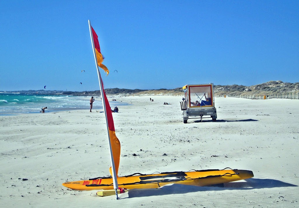 Mullaloo Surf Life Saving Club |  | 11 Oceanside Promenade, Mullaloo WA 6027, Australia | 0893077766 OR +61 8 9307 7766