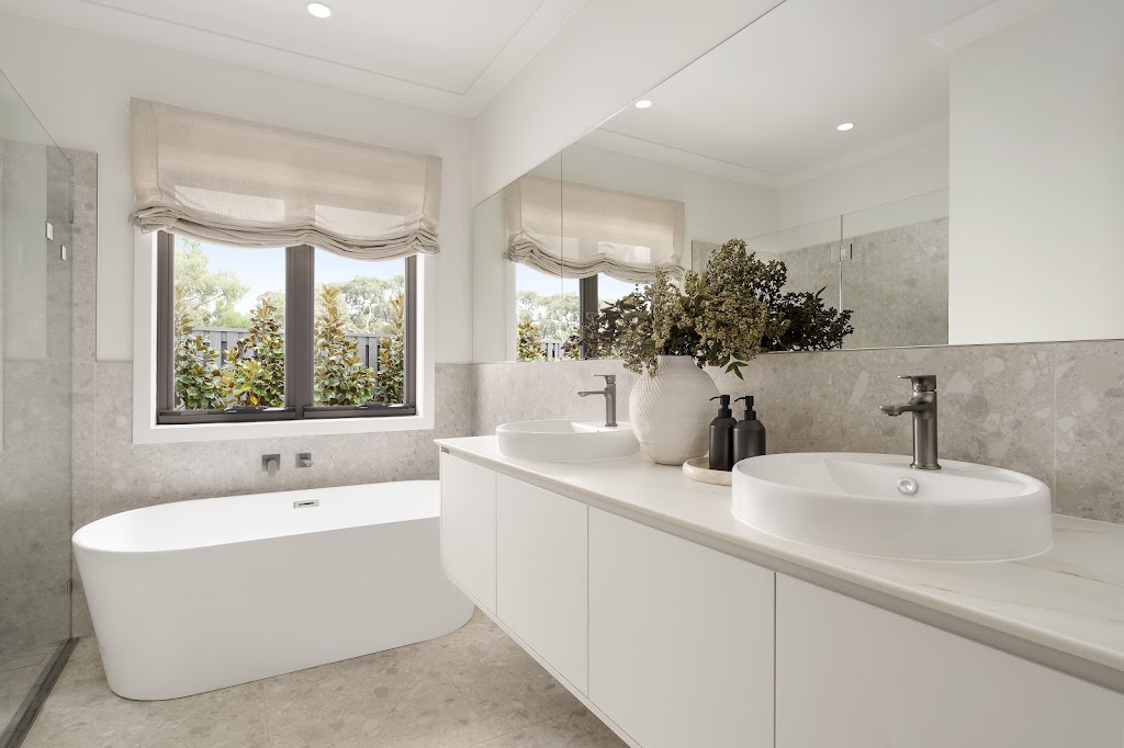 McDonald Jones - Menangle Park Display Homes | 22 Poseidon St, Menangle Park NSW 2563, Australia | Phone: 1300 555 382