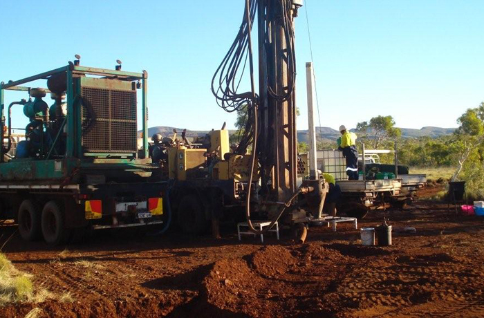 Outback Drilling | 7 Gloaming Way, Darling Downs WA 6122, Australia | Phone: (08) 9525 0449